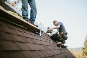 Local Roofers in Huntly, VA